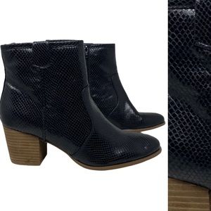 Carlos by Carlos Santana Rowan Booties Snake Print